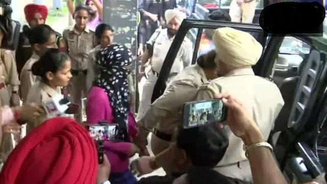 ଚଣ୍ଡିଗଡ଼ ବିଶ୍ୱବିଦ୍ୟାଳୟରୁ ଅଶ୍ଲୀଳ ଭିଡିଓ ଲିକ୍ ମାମଲା: ୭ଦିନିଆ ପୁଲିସ ରିମାଣ୍ଡରେ ଗଲେ ୩ଅଭିଯୁକ୍ତ