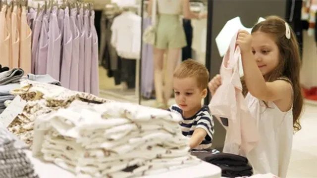 କୁନାକୁନି ଦୋକାନ