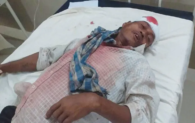 ଭସାଣି ଶୋଭାଯାତ୍ରାରେ ଗଣ୍ତଗୋଳ; ପୁଲିସ୍‌ର ଲାଠିଚାର୍ଜ, ୭ରୁ ଊର୍ଦ୍ଧ୍ବ ଆହତ