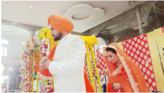 ଦଳର କର୍ମୀଙ୍କୁ ବିବାହ କଲେ ବିଧାୟିକା, ଅତିଥି ଭାବେ ଯୋଗ ଦେଲେ ମୁଖ୍ୟମନ୍ତ୍ରୀଙ୍କ ପତ୍ନୀ