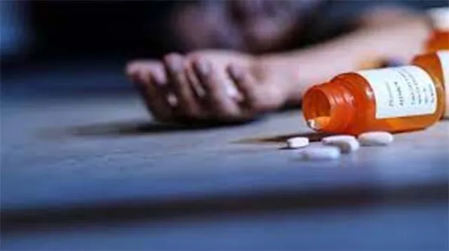 ଇଂଜିନିୟରିଂ ଛାତ୍ରଙ୍କ ଆତ୍ମହତ୍ୟା ଘଟଣାରେ ନୂଆ ମୋଡ଼: ଯୁବତୀଙ୍କୁ ଦାୟୀ କଲେ ପରିବାରଲୋକ