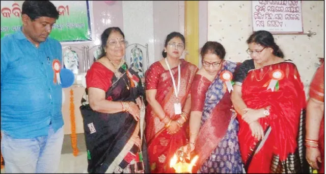 ‌‌ହେଲ୍ପମେଟ୍‌ ପକ୍ଷରୁ ରାଜ୍ୟସ୍ତରୀୟ ଯୁବ କବି ସମ୍ମିଳନୀ