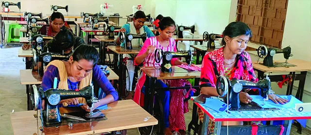 ଅନ୍ୟମାନଙ୍କ ପାଇଁ ପ୍ରେରଣା ଗୀତାଞ୍ଜଳି