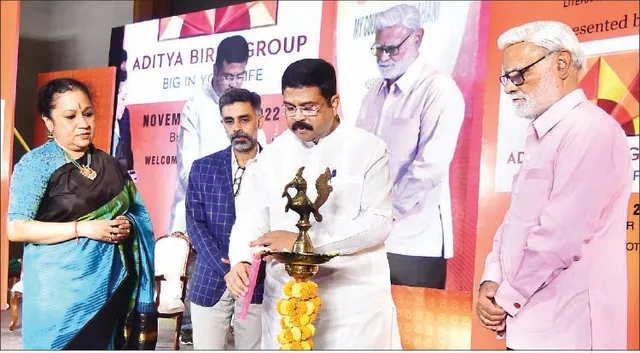 ଭାଷାର ମୂଳ ପ୍ରଶିକ୍ଷଣ ମୋତେ ବର୍ଣ୍ଣବୋଧରୁ ମିଳିଛି: ଧର୍ମେନ୍ଦ୍ର