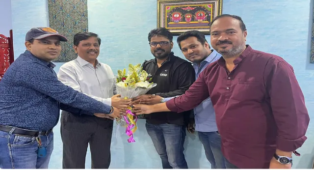 ଚଳଚ୍ଚିତ୍ର ‘ଦମନ’ ଟିମ୍‌କୁ ସମ୍ବର୍ଦ୍ଧନା