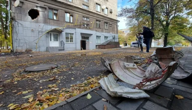 ଜଳୁଛି ୟୁକ୍ରେନ : ୨୪ ଘଣ୍ଟାରେ ୬୦ଟି କ୍ଷେପଣାସ୍ତ୍ର ମାଡ଼, ୧୫ ଥର ଏୟାରଷ୍ଟ୍ରାଇକ କଲା ରୁଷ