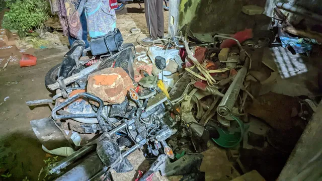 ମହିଳା ଆଇନଜୀବୀଙ୍କ ଘର ଉପରେ ଦୁବୃର୍ତ୍ତଙ୍କ ଆକ୍ରମଣ, ବାଇକ ଭଙ୍ଗାରୁଜା