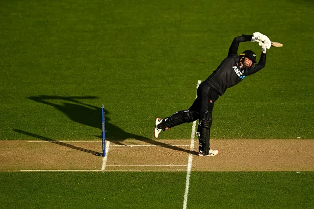 ପ୍ରଥମ ଦିନିକିଆ : ଲଥାମଙ୍କ ବିସ୍ଫୋରକ ଶତକ, ଭାରତକୁ ୭ ଓ୍ବିକେଟରେ ହରାଇଲା ନ୍ୟୁଜିଲାଣ୍ଡ