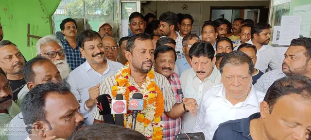 ଅଭିଷେକ ସିଂହସାମନ୍ତ ନିଦ୍ୱର୍ନ୍ଦ୍ୱରେ ଖୋର୍ଦ୍ଧା ସମବାୟ ବ୍ୟାଙ୍କ ସଭାପତି