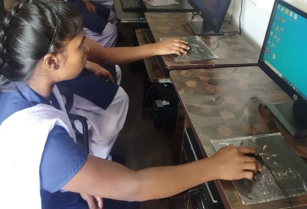 ସ୍ବାଭିମାନ ଅଂଚଳର ଛାତ୍ରଛାତ୍ରୀ ଏବଂ ଯୁବ ବର୍ଗଙ୍କ ପାଇଁ କମ୍ପ୍ୟୁଟର ଶିକ୍ଷା ଆରମ୍ଭ