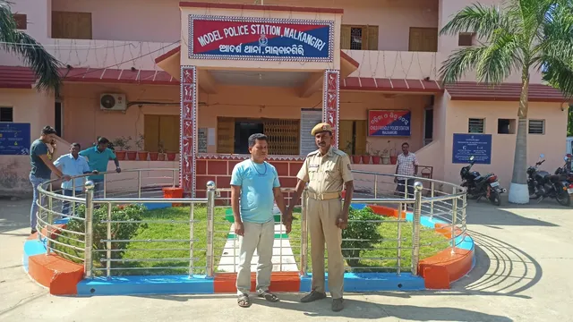 ମହିଳାଙ୍କ କିଡ୍‌ନି କାଢିନେବା ଘଟଣା: ନକଲି ବାପା ବନିଥିବା ଅଭିଯୁକ୍ତ ଗିରଫ