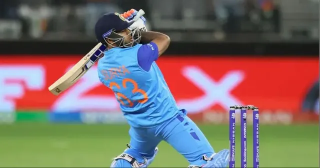 ୨ୟ ଟି-୨୦: ଟସ୍‌ ଜିଣି ଅଷ୍ଟ୍ରେଲିଆର ପ୍ରଥମେ ବୋଲିଂ ନିଷ୍ପତ୍ତି, ଭାରତର ବ୍ୟାଟିଂ ଜାରି