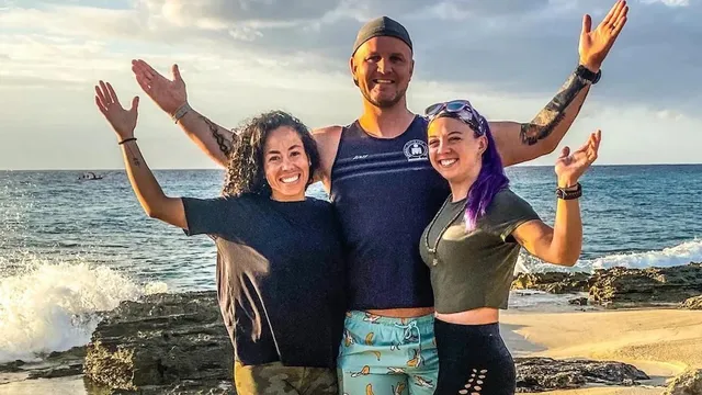 ଗୋଟାଏ ସଂପର୍କରେ ୩ ଜଣ; ପତ୍ନୀଙ୍କୁ ହେଲା ବାନ୍ଧବୀଙ୍କ ସହ ପ୍ରେମ, ଏବେ ସମସ୍ତେ ସାଥୀରେ