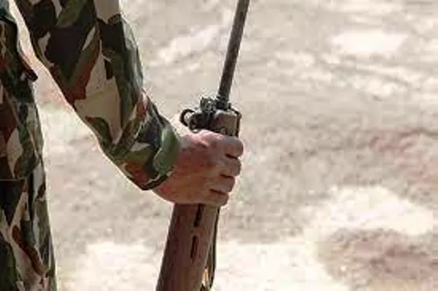 ଜମ୍ମୁ ଓ କଶ୍ମୀର: ନିଜ ବନ୍ଧୁକରୁ ଆକସ୍ମିକ ଭାବେ ଗୁଳି ଫୁଟି ଯବାନ ମୃତ