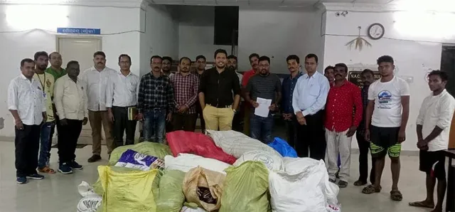 ପ୍ରଶାସନ ପକ୍ଷରୁ ପଲିଥିନ୍‌ ଧରପଗଡ଼, ସାଢ଼େ ୭୭ ହଜାର  ଟଙ୍କା ଜରିମାନା ଆଦାୟ