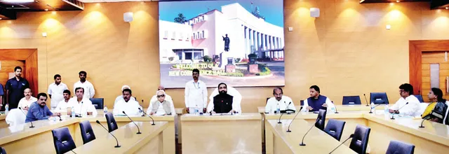 ବିଧାନସଭାରୁ ଉଠିଲା କୋଭିଡ୍‌ କଟକଣା