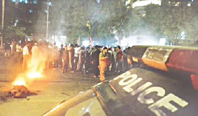 ଇମ୍ରାନ୍‌ଙ୍କୁ ଆକ୍ରମଣ ମାମଲା: ଗୃହଯୁଦ୍ଧ ମୁହାଁ ପାକିସ୍ତାନ