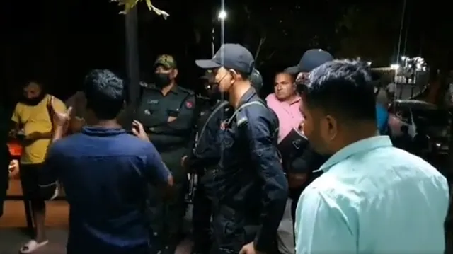 ଗୁଜରାଟ : ନିର୍ବାଚନ ପୂର୍ବରୁ ଅଘଟଣ, ଯବାନଙ୍କ ଗୁଳି ମାଡ଼ରେ ୨ ଯବାନ ନିହତ