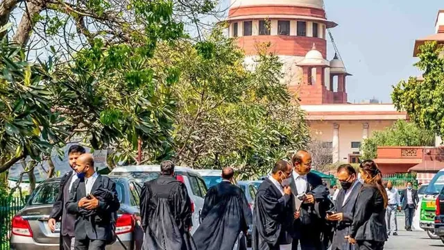 ଛାୱଲା ମାମଲା: ୩ ଗଣଦୁଷ୍କର୍ମ ଓ ହତ୍ୟାକାରୀଙ୍କୁ ମୁକ୍ତି ପାଇଁ ସୁପ୍ରିମ୍‌ କୋର୍ଟଙ୍କ ରାୟକୁ ଚାଲେଞ୍ଜ୍‌ କରିବେ ଦିଲ୍ଲୀ ସରକାର