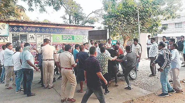 ତାତୁଛି ବିଜେପୁର: ଚରମ ସୀମାରେ ଗୋଷ୍ଠୀ ବିବାଦ 