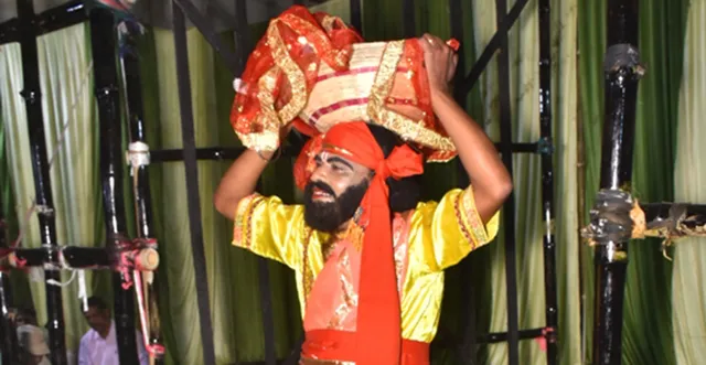 ବିଶ୍ବ ପ୍ରସିଦ୍ଧ ବରଗଡ଼ ଧନୁଯାତ୍ରା:କୃଷ୍ଣଙ୍କ ଜନ୍ମ, ବିଶ୍ବରୂପ ଦର୍ଶନ