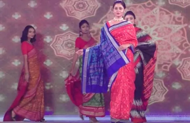 ଧନୁଯାତ୍ରା ପୂର୍ବରୁ ବରଗଡ଼ରେ ଜାତୀୟସ୍ତରୀୟ ହସ୍ତତନ୍ତ ମେଳା ଉଦ୍‌ଘାଟିତ, ୮୦ଟି ଷ୍ଟଲରେ ବସ୍ତ୍ର ପ୍ରଦର୍ଶିତ