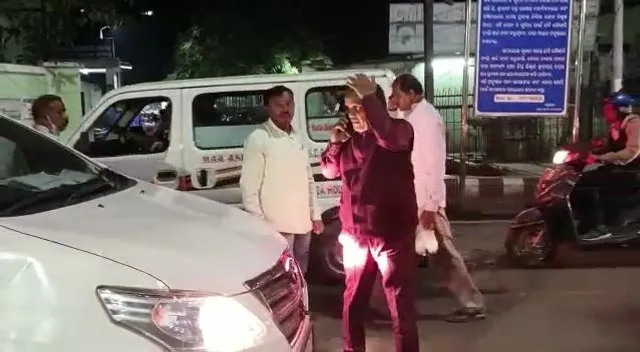 ବାଇକ୍‌ ଓ କାର୍‌ ଉପରେ ମାଡ଼ିଗଲା ଦ୍ରୁତଗାମୀ ଟ୍ରକ୍‌; ଜଣେ ମୃତ, ୮ ଜଣ ଗୁରୁତରଙ୍କୁ ଡାକ୍ତରଖାନାରେ ଭର୍ତ୍ତି