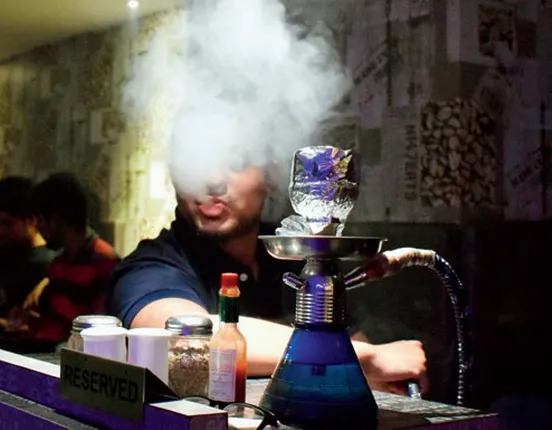 କୋଲକାତାର ହୁକା ବାର୍‌ ଉପରେ ନିଷେଧାଦେଶ ଜାରିକଲେ ପଶ୍ଚିମବଙ୍ଗ ସରକାର