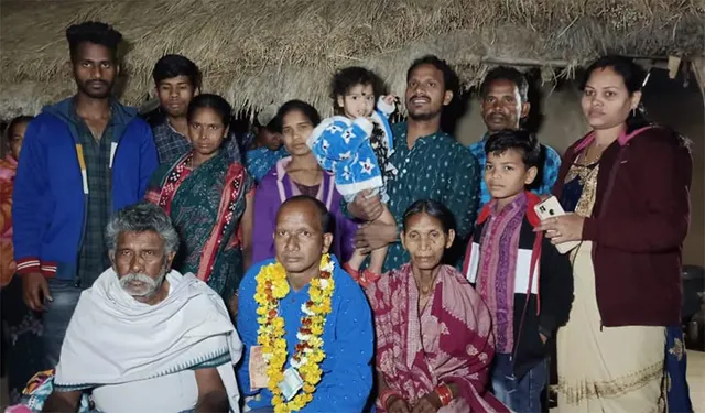 ୧୫ ବର୍ଷ ପରେ ଫେରିଲେ ହଜିଲା ପୁଅ!