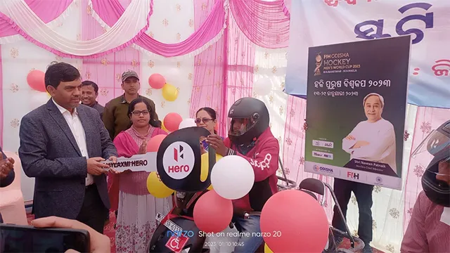 ଦିବ୍ୟାଙ୍ଗମାନଙ୍କର ସୁଗମ ଯାତାୟାତ ପାଇଁ ସ୍କୁଟି ପ୍ରଦାନ