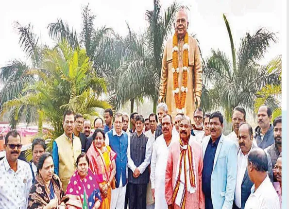 ଲୋକଙ୍କୁ ଅଯାଚିତ ଓ ନିସ୍ବାର୍ଥପର ଭାବେ ସାହାଯ୍ୟ କରୁଥିଲେ ଜାନକୀ ବଲ୍ଲଭ : ଅଶୋକ ପରିଜା