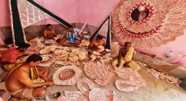 ଆଜି ଶ୍ରୀଜିଉଙ୍କ ଦୁର୍ଲ୍ଲଭ ପଦ୍ମବେଶ: ସନ୍ଧ୍ୟାଧୂପ ପରେ ବେଶ ବିଜେ, ବଡ଼ସିଂହାରରେ ଲାଗି