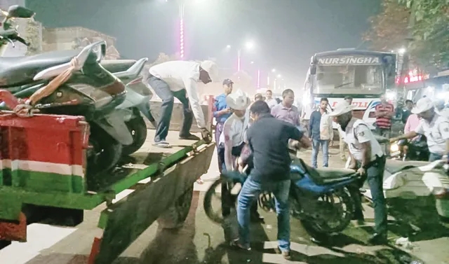 ଏତେ ଦକ୍ଷ ଟ୍ରାଫିକ୍ ପୁଲିସ!