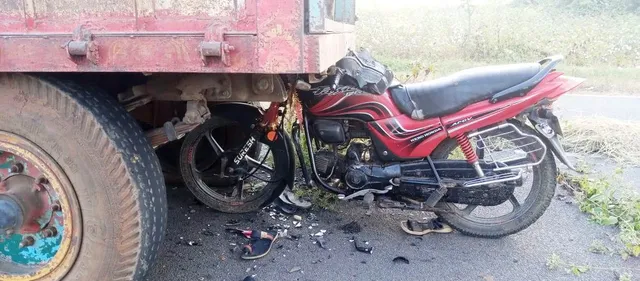 ଅଧୁରା ରହିଲା ବିବାହ ଆଶା: ୨ ବାଇକ୍ ମଧ୍ୟରେ ମୁହାଁମୁହିଁ ଧକ୍କା, ଜଣେ ମୃତ