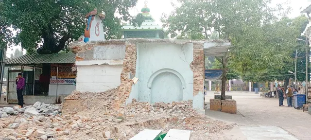 ଶାରଳା ମନ୍ଦିର ଉନ୍ନତୀକରଣ କାମ‌ ପଛାଉଛି, ଦୋକାନ ଭାଙ୍ଗି ଦାଣ୍ଡରେ ବସାଇଦେଲେ, ଥଇଥାନ ଚିନ୍ତା ନାହିଁ