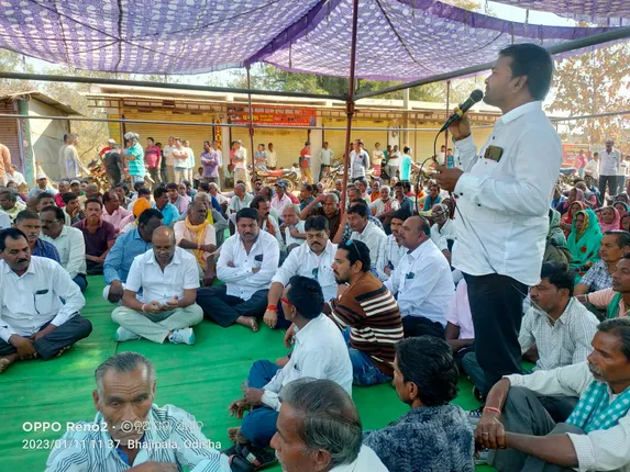 ଚାଷୀଙ୍କ ରାଜପଥ ଅବରୋଧ ପରେ ୧୪ ଭିତରେ ପାଣି ଦେବାକୁ ପ୍ରତିଶ୍ରୁତି ଦେଲା ପ୍ରଶାସନ