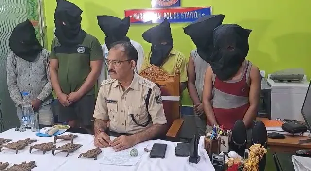 ୬ ଆନ୍ତଃ ଜିଲ୍ଲା ଅଷ୍ଟଧାତୁ ମୂର୍ତ୍ତି ଚୋର ଗିରଫ, ୫୦ ଲକ୍ଷ ଟଙ୍କାର ଚୋରି ସାମଗ୍ରୀ ଜବତ