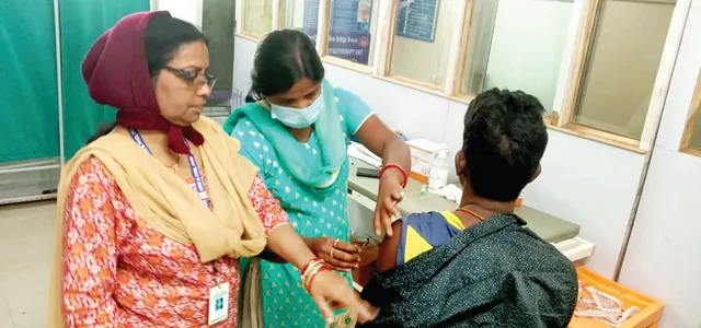 କରୋନା ଅତିରିକ୍ତ ଟିକାକରଣ ଆରମ୍ଭ