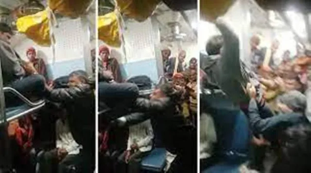 ଗୋଇଠା ମାରିବା ପରେ ଉପର ସିଟରୁ ତଳକୁ ଘୋଷାରି ଆଣି ଯାତ୍ରୀଙ୍କୁ ପିଟିବା ଟିଟିଇଙ୍କୁ ମହଙ୍ଗା ପଡ଼ିଲା