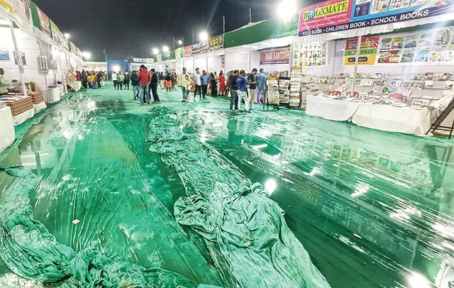 ନାଳପାଣିରେ ଭାସିଲା ଶରଧାବାଲି, ଚାମ୍ବର ଠେଲି ଭସାଇଲା ପଡ଼ିଆ