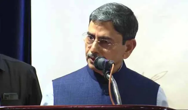 ଭାଷଣ ପ୍ରସଙ୍ଗରେ ଷ୍ଟାଲିନ୍‌ଙ୍କ ସହିତ ବିବାଦ ହେବାରୁ ବିଧାନସଭା ଛାଡ଼ି ଚାଲିଗଲେ ତାମିଲନାଡୁ ରାଜ୍ୟପାଳ