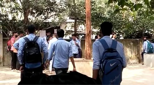 ବିଜେବି କଲେଜରେ ଗଣ୍ଡଗୋଳ ଘଟଣା: ୨ ନାବାଳକ ସମେତ ୪ ଛାତ୍ର ଥାନାରେ ଅଟକ