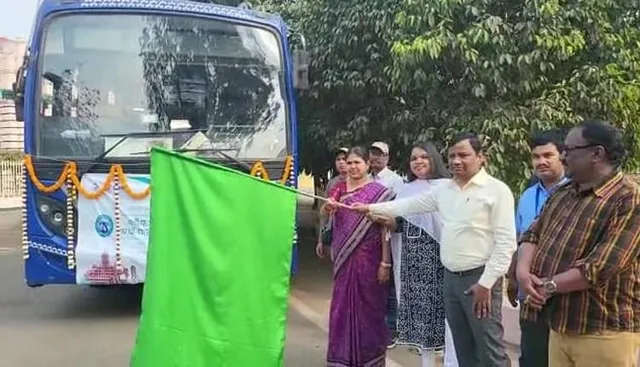 ତୀର୍ଥଯାତ୍ରାରେ ଗଲେ ୧୭୫ ବରିଷ୍ଠ ନାଗରିକ