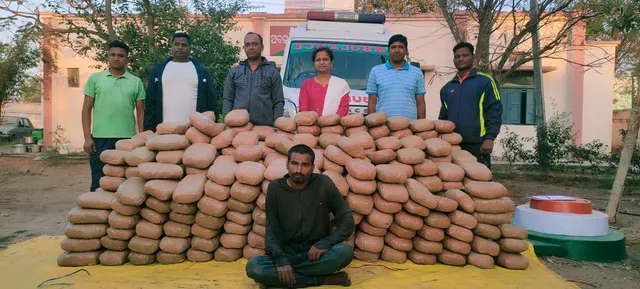 ଆମ୍ବୁଲାନ୍ସରେ ଛତିଶଗଡ଼କୁ ଚାଲାଣ ବେଳେ ଗଞ୍ଜେଇ ଜବତ: ଅଭିଯୁକ୍ତ ଗିରଫ