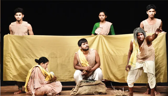 ଆରମ୍ଭ ହେଲା ଜାତୀୟ ନାଟ୍ୟ ଉତ୍ସବ ‘ପୂର୍ବ ରଂଗ’: ଆଖିରେ ଲୁହ ଭରିଲା ‘କୁଆଁ କୁଆଁ’