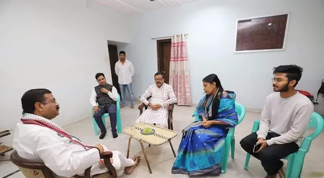 ନବ ଓ କିଶୋରଙ୍କ ଘରେ ଧର୍ମେନ୍ଦ୍ର