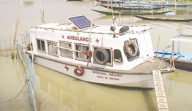 କାମରେ ଲାଗୁନି ବୋଟ୍‌ ଆମ୍ବୁଲାନ୍ସ