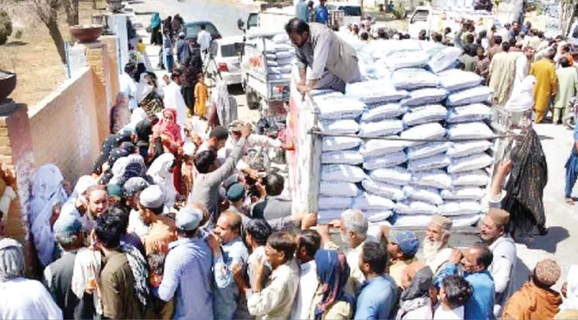 ପାକିସ୍ତାନ ଇତିହାସ‌ରେ ସବୁଠୁ ବଡ଼ ସଙ୍କଟ: ପାଣ୍ଠି ଦେଉନି ଆଇଏମ୍ଏଫ୍‌, ଚୀନ୍, ସାଉଦି ବି ଦେଉନାହାନ୍ତି