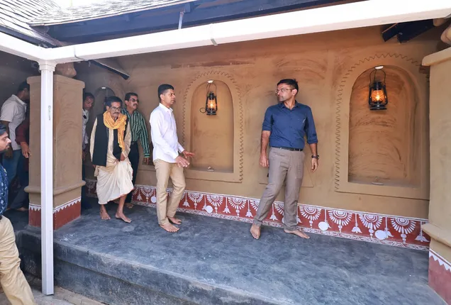 ଉତ୍କଳମଣି ପଣ୍ଡିତ ଗୋପବନ୍ଧୁ ଦାସଙ୍କ ଜନ୍ମସ୍ଥାନ ସୁଆଣ୍ଡୋ ଗ୍ରାମ ପରିଦର୍ଶନ କଲେ ୫-ଟି ସଚିବ