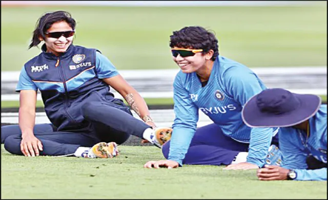 ଆଜି ଭାରତ-ପାକିସ୍ତାନ ମୁକାବିଲା: ଖେଳିବେନି ଆହତ ମନ୍ଧାନା; ହର୍ମନପ୍ରୀତ୍‌ଙ୍କୁ ନେଇ ଆଶଙ୍କା